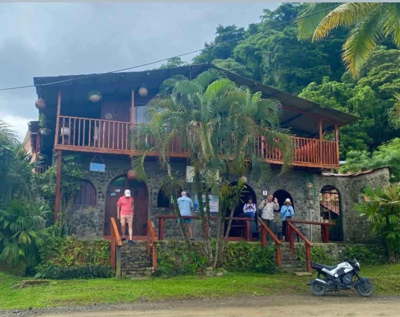 Posada Turistica Rocas De Cabo Marzo Bahia Solano Exterior foto