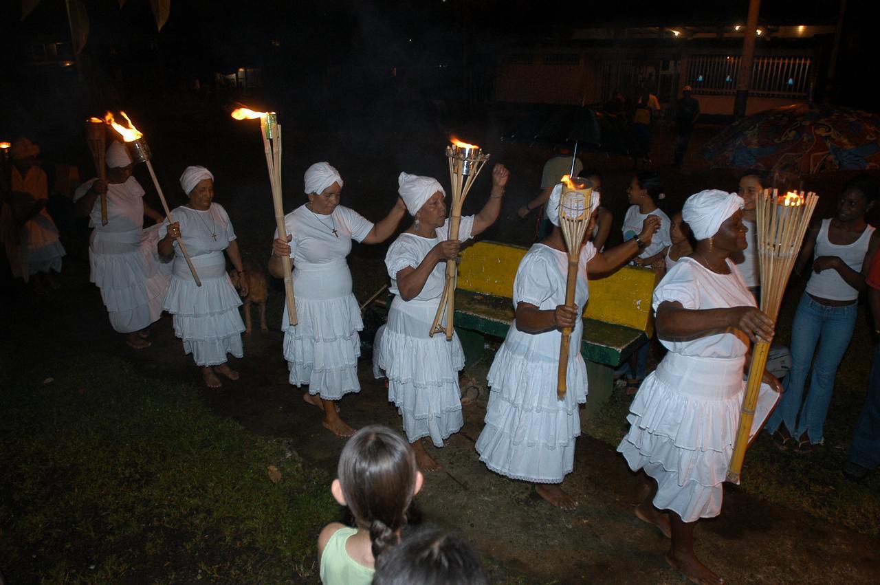 Posada Turistica Rocas De Cabo Marzo Bahia Solano Exterior foto